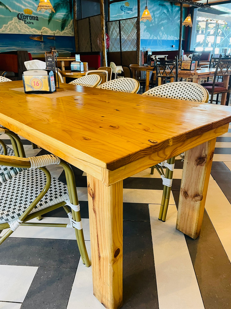 Lunawood-Design-Build-Supply-Wooden-Table